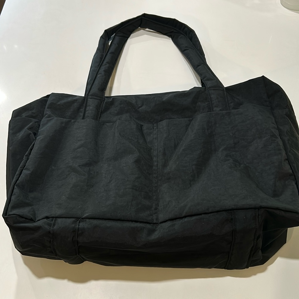 Baggu Cloud Carry-On • Black
